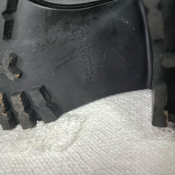 Zara Chunky Leather Lug Sole Black Chelsea Boots Ankle Heel Pointed Toe Size 9 - Picture 6 of 7